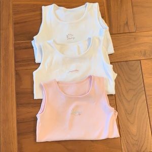 Set of three onesies